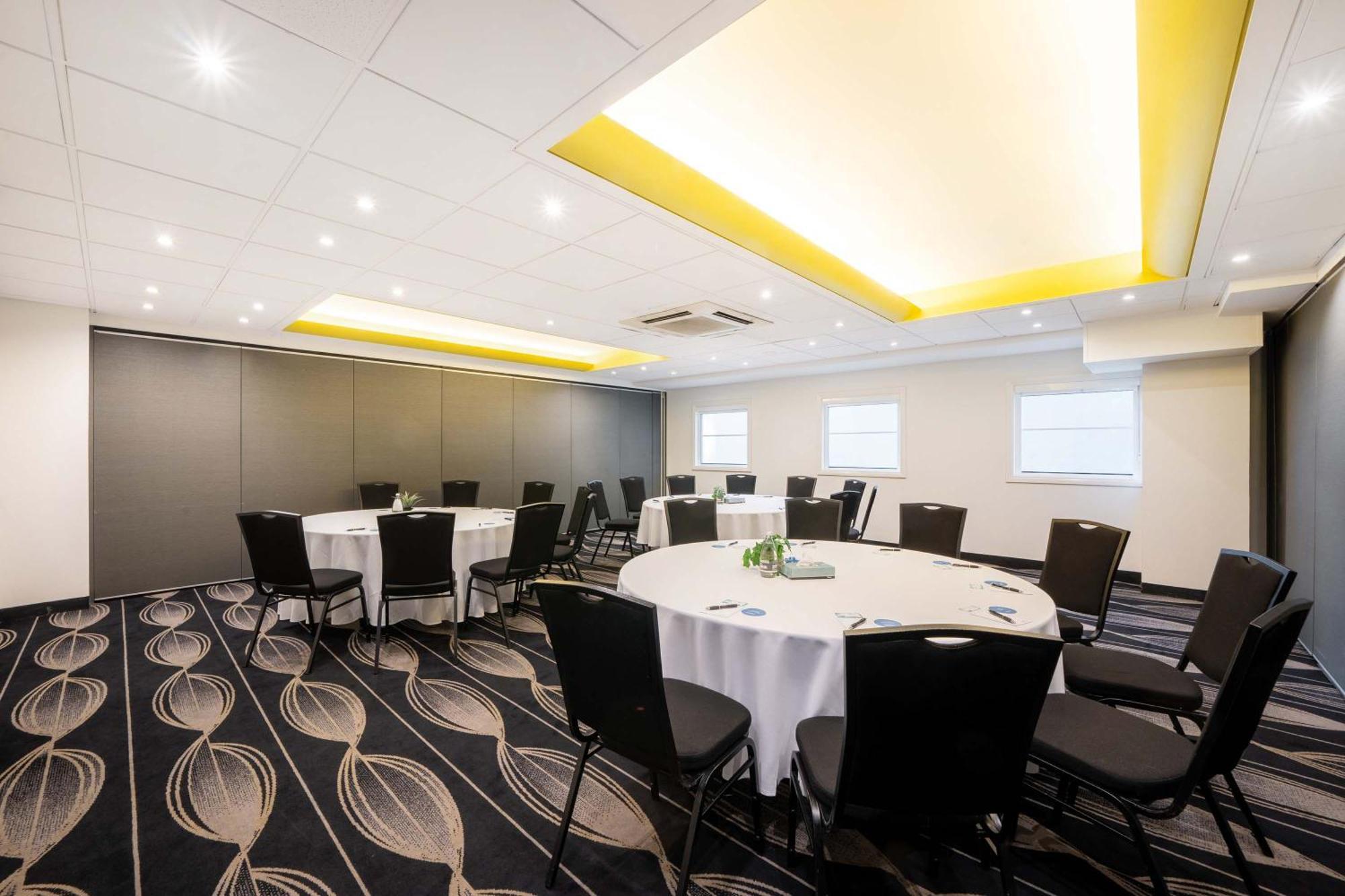 Mantra On Northbourne Aparthotel Canberra Buitenkant foto