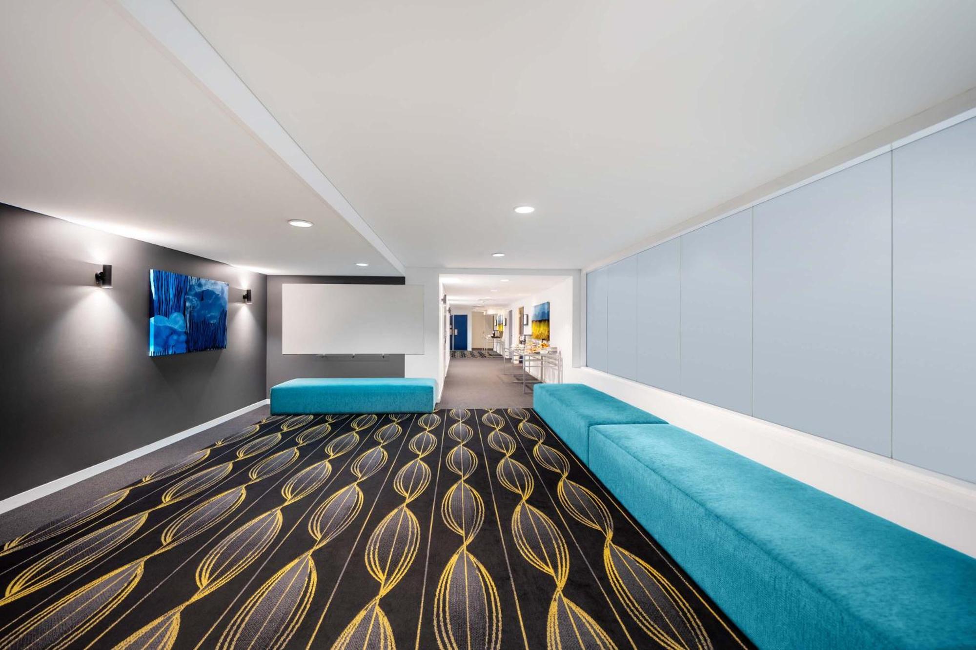 Mantra On Northbourne Aparthotel Canberra Buitenkant foto