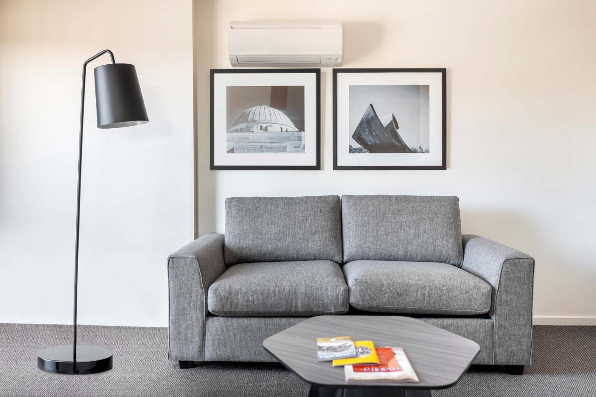 Mantra On Northbourne Aparthotel Canberra Buitenkant foto