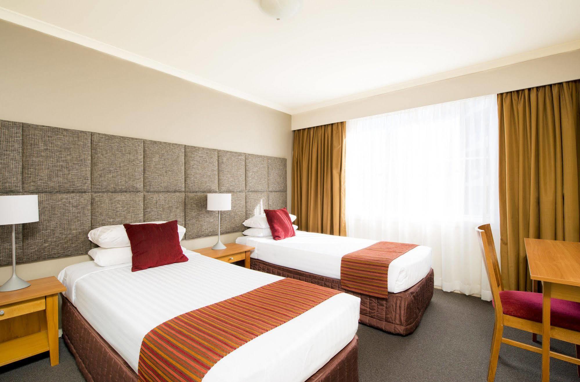 Mantra On Northbourne Aparthotel Canberra Buitenkant foto
